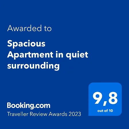 Spacious In Quiet Surrounding アパート Ičići